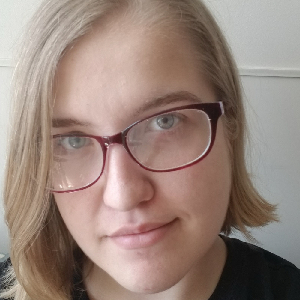 Meet your Posher, Kyra